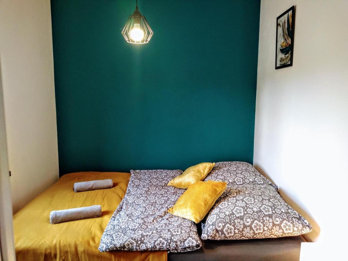 Apartamenty Jodlowa - Bilard - Bawialnia - Krolikarnia Krajno-Zagorze Dış mekan fotoğraf